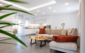 Eleni'S Cozy Apartments Near Athens Airport By Sem